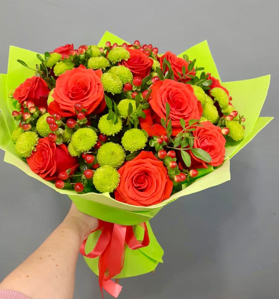 Букет цветов из: Хризантемы и Розы в Котовске