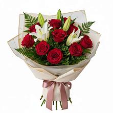 Букет цветов из:  Лилии и Розы в Котовске