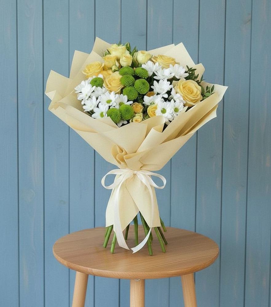 Букет цветов из: Хризантемы и Розы в Котовске