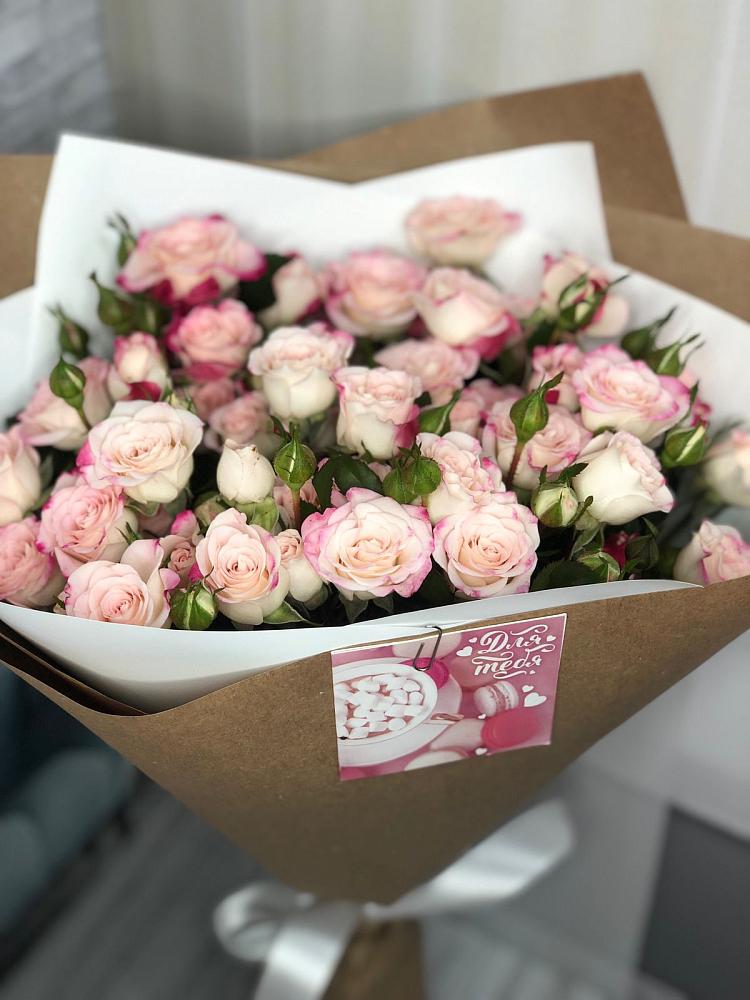 Букет цветов из: Розы в Котовске