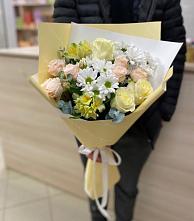 Букет цветов из:  Альстромерии, Розы и Хризантемы в Котовске