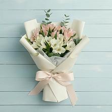 Букет цветов из:  Альстромерии #REPLACE_PRED# Котовске