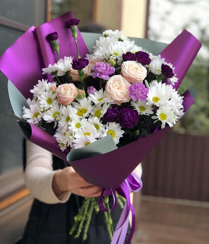 Букет цветов из: Хризантемы, Гвоздики и Розы в Котовске