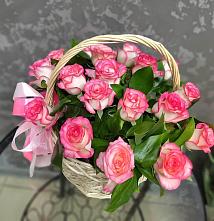 Цветочная композиция из Розы в корзине в Котовске