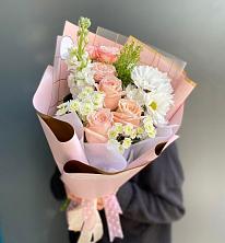 Букет цветов из:  Хризантемы и Розы в Котовске