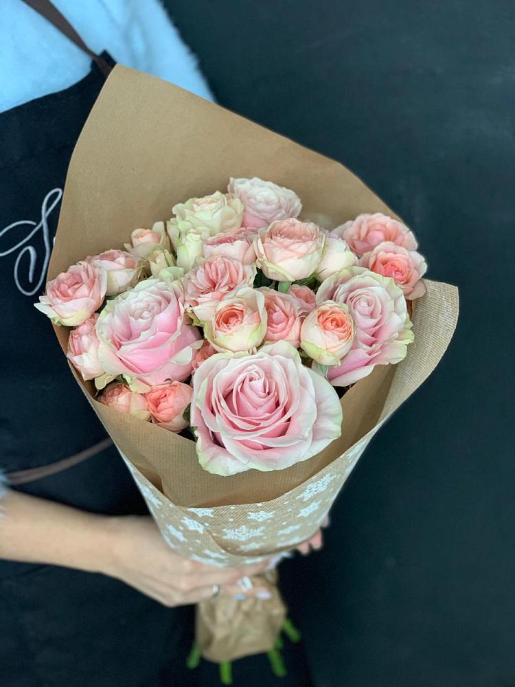 Букет цветов из: Хризантемы и Розы в Котовске