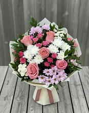 Букет цветов из:  Альстромерии, Гвоздики, Розы и Хризантемы в Котовске